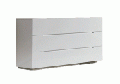 Bedroom Furniture Dressers and Chests