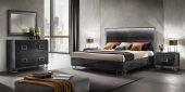 Moderna Bedroom